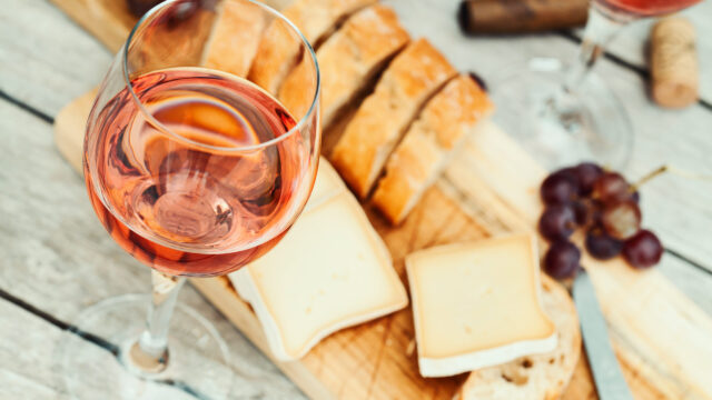 Istamina: giù le mani da vini e formaggi